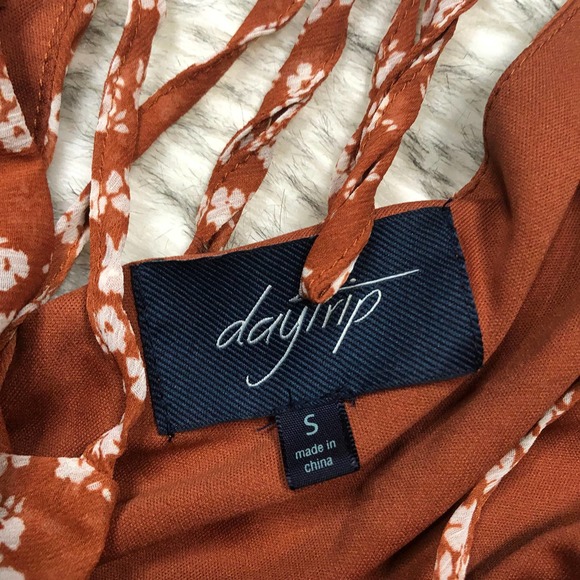 Daytrip Floral Print Sleeveless Orange & White Mini Dress Small - Picture 10 of 13